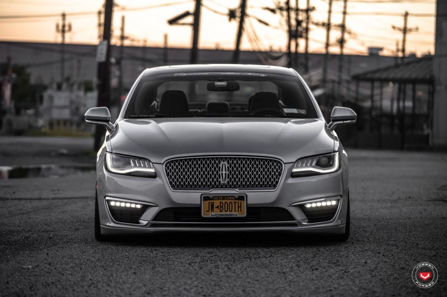  Lincoln MKZ on Vossen Wheels (CG-203) 2017 года  (фото 29 из 30)